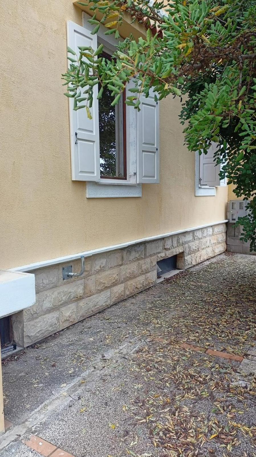 Una Sole Nerezine Buitenkant foto